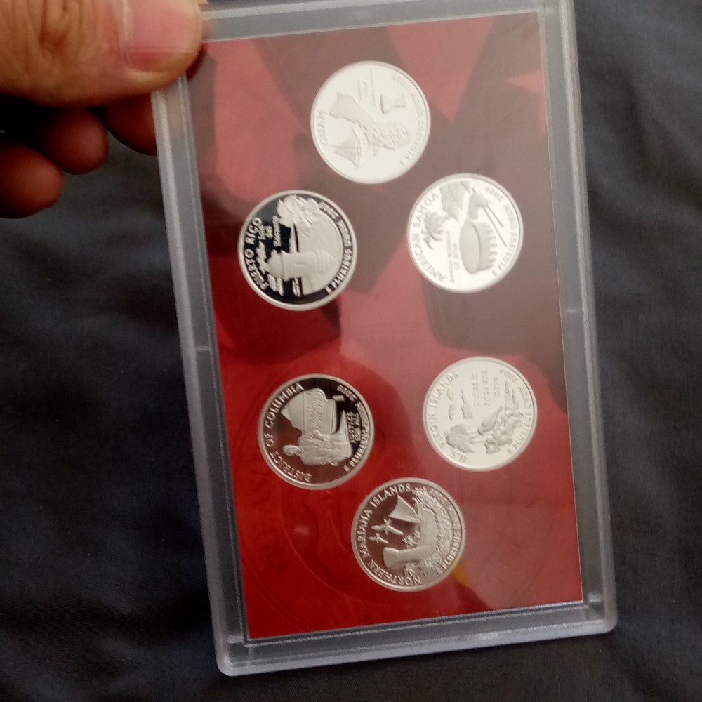 Proof Silver Quarter 70 Proof Gem - image 1